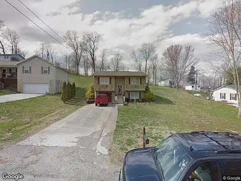 Hollifield, JACKSBORO, TN 37757