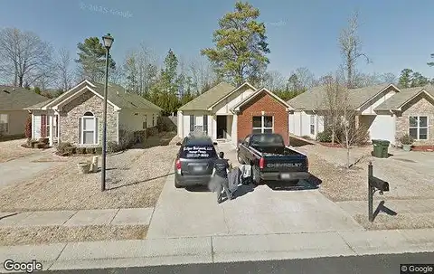Fox Run, PELL CITY, AL 35125