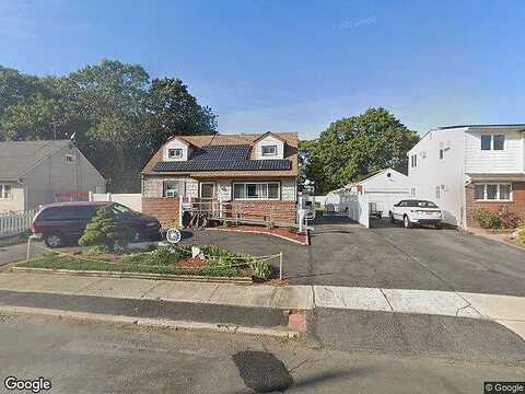 State, WYANDANCH, NY 11798