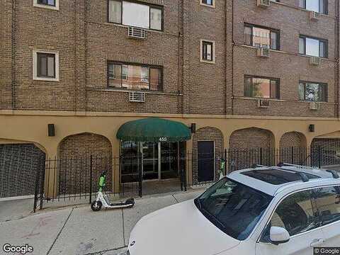 Saint James, CHICAGO, IL 60614
