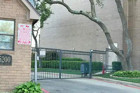 Keller Springs, DALLAS, TX 75248