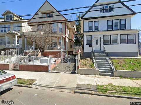 Vermont, NEWARK, NJ 07106