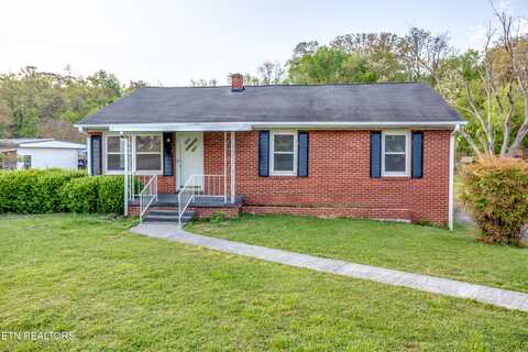 2382 Wildwood Rd, Maryville, TN 37804