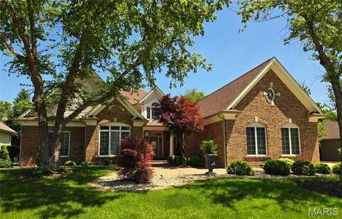 12537 Clark Manor Circle, Creve Coeur, MO 63141