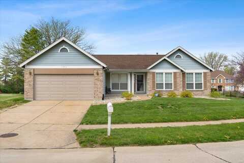 3903 Triple Crown Drive, Florissant, MO 63034