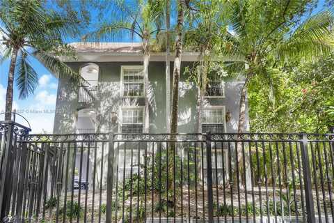 3245 Virginia St, Miami, FL 33133