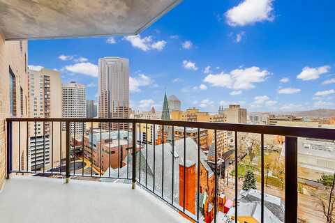 10Th St E, Saint Paul, MN 55101