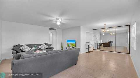 Ne 51St St, Fort Lauderdale, FL 33308