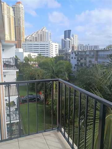 18100 Atlantic Blvd, Sunny Isles Beach, FL 33160