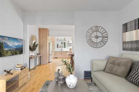 Erie, MINNEAPOLIS, MN 55414