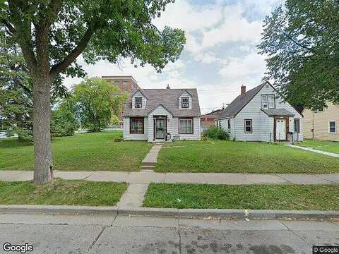 36Th, MILWAUKEE, WI 53216