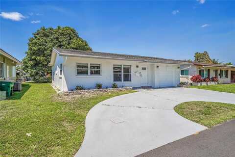 6001 NW 66th Ter, Tamarac, FL 33321