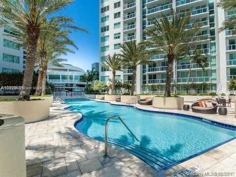 244 Biscayne Blvd, Miami, FL 33132