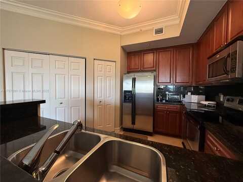 3001 NE 185th St, Aventura, FL 33180