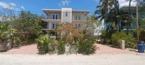 214 Hibiscus Ave, Key Largo, FL 33037