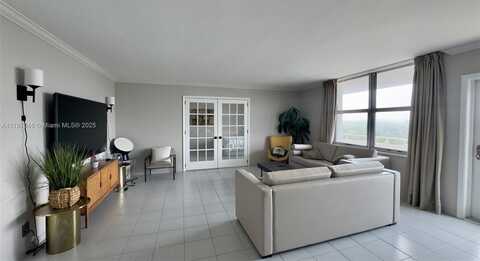 9225 Collins Ave, Surfside, FL 33154