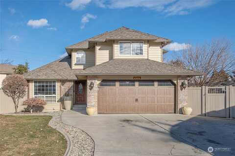 4Th, WENATCHEE, WA 98801