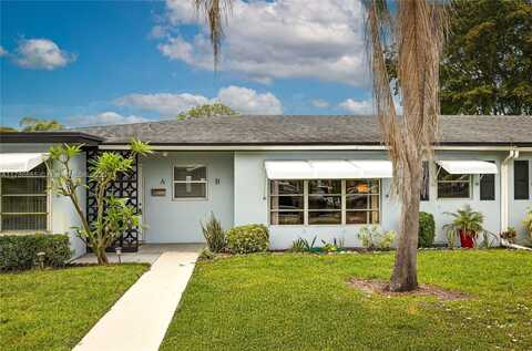 417 High Point Blvd, Delray Beach, FL 33445