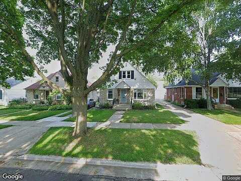 85Th, MILWAUKEE, WI 53226