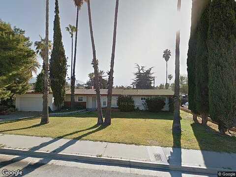 10Th, BANNING, CA 92220