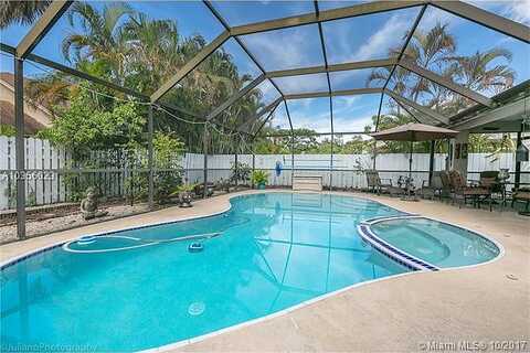54Th, LAUDERHILL, FL 33319
