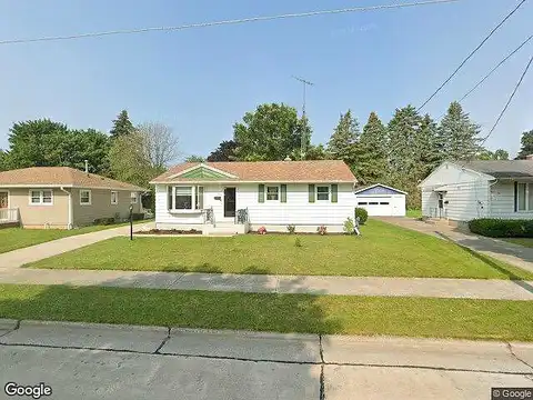 30Th, MANITOWOC, WI 54220