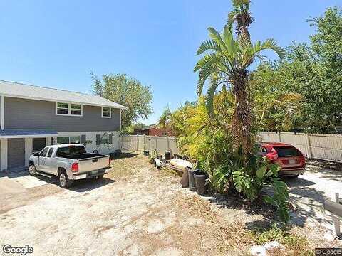 Dinah, SARASOTA, FL 34231