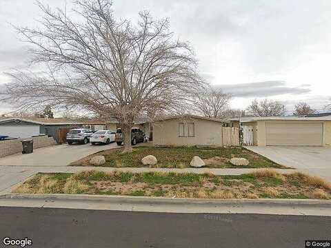 32Nd, PALMDALE, CA 93550