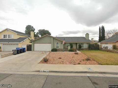 Saturn, PALMDALE, CA 93550