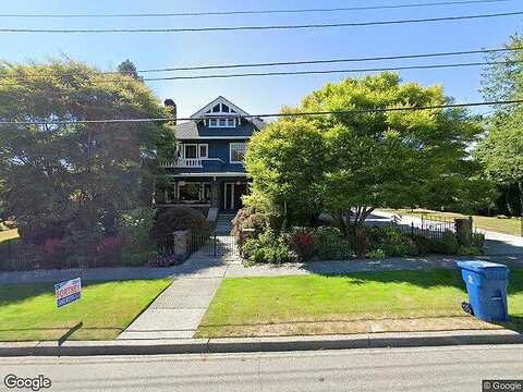 Avenue D, SNOHOMISH, WA 98290