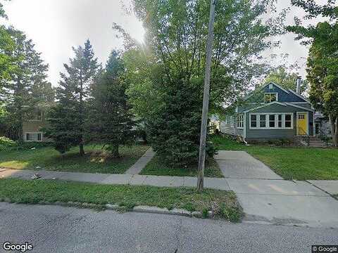 Dale, SAINT PAUL, MN 55117