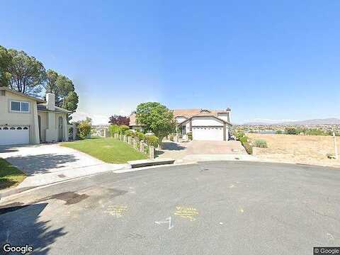 Candleberry, VICTORVILLE, CA 92395