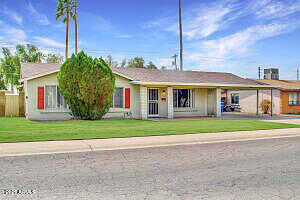 Caron, PHOENIX, AZ 85051