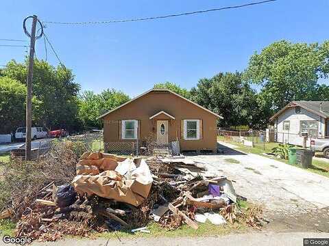 Laredo, HOUSTON, TX 77020