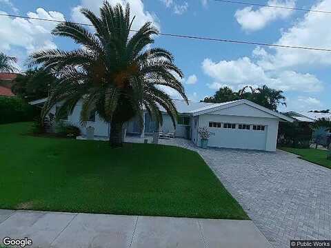 Key Royale, HOLMES BEACH, FL 34217