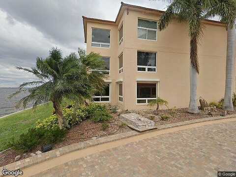 Colony Point, PUNTA GORDA, FL 33950