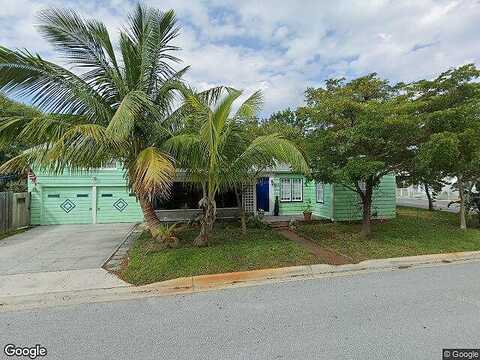 Palmway, Lake Worth, FL 33460