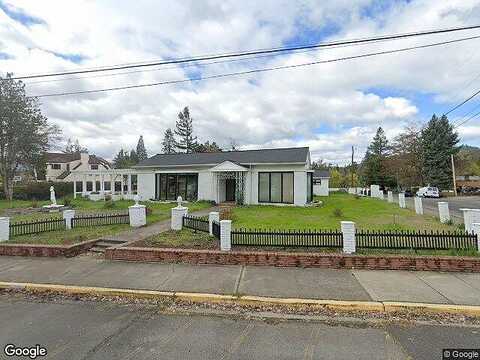4Th, GRANTS PASS, OR 97526