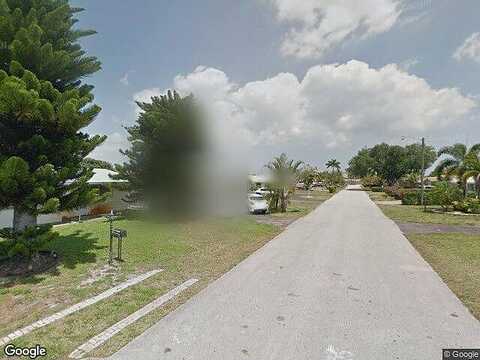 11Th, PEMBROKE PINES, FL 33024