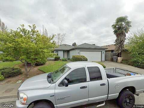 Larch, GRANTS PASS, OR 97526