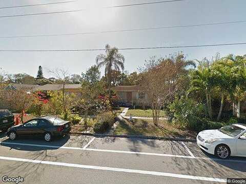 1St, SAINT PETERSBURG, FL 33711