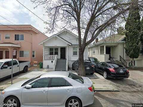 16Th, OAKLAND, CA 94601