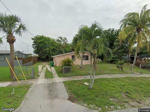 9Th, LAUDERHILL, FL 33311
