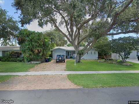 7Th, DANIA, FL 33004