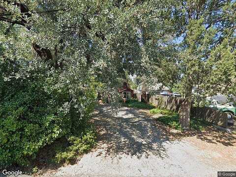 Genevieve, REDDING, CA 96003