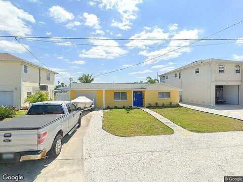 Maria, HUDSON, FL 34667
