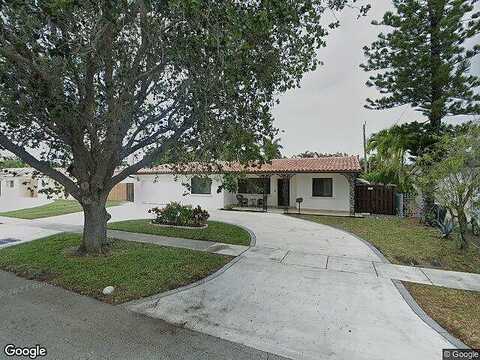 4Th, HALLANDALE BEACH, FL 33009