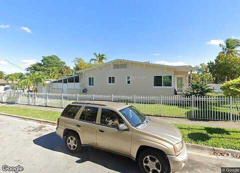 12Th, MIAMI, FL 33135