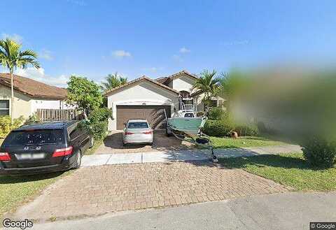 284Th, HOMESTEAD, FL 33033