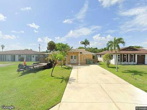 93Rd, NAPLES, FL 34108
